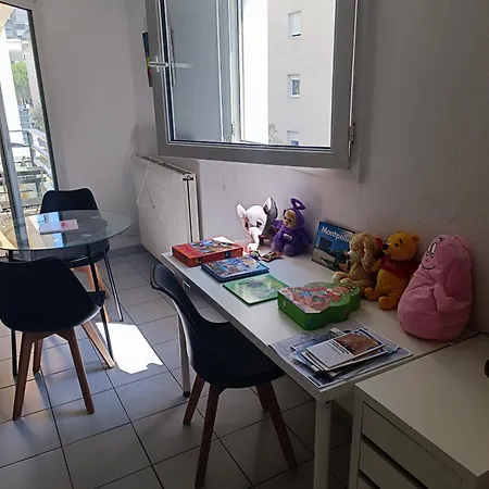 Grand Port Marianne 30 M2 Parking Terrasse Montpellier